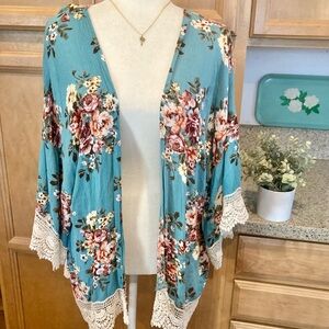 Umgee Blue Floral Kimono with Lace Detail